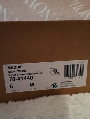 NWT Johnston & Murphy Pewter Snake Print Leather Maddie Caged Wedge Heel Size 6
